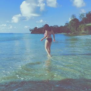 Meet your Posher, Cecelia